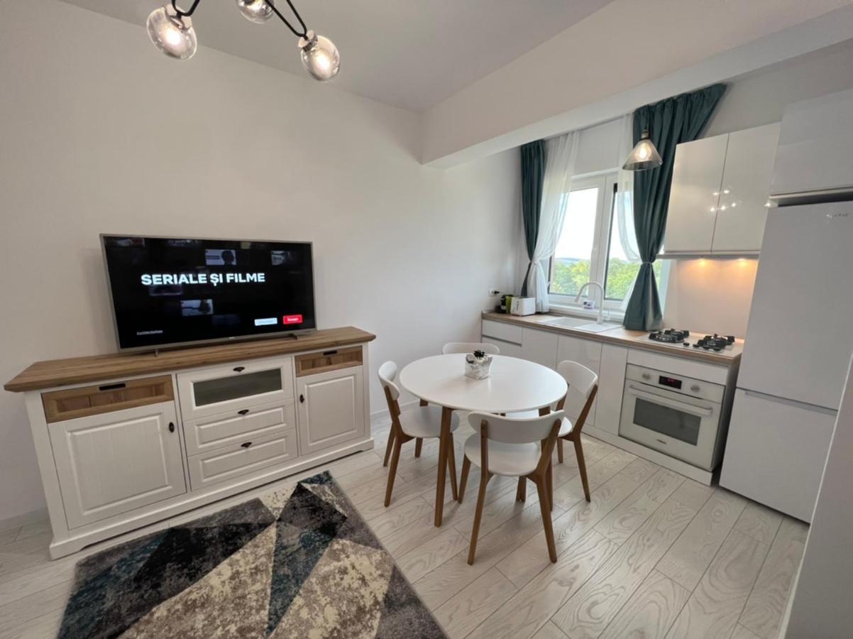 Altheda Living Zamca Suceava Exterior foto